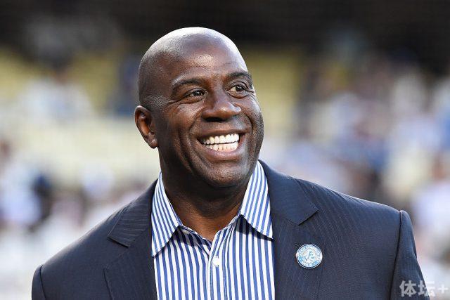 唐斯24+15巴雷特空砍30分 尼克斯送猛龙3连败