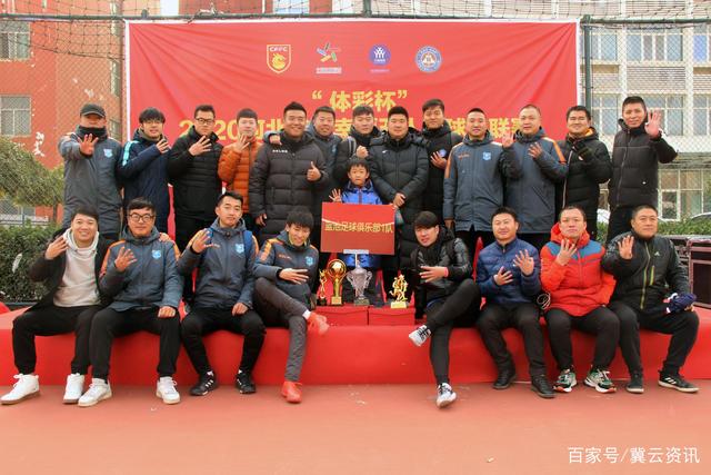 官方：35岁中场拉基蒂奇加盟利雅得青年人