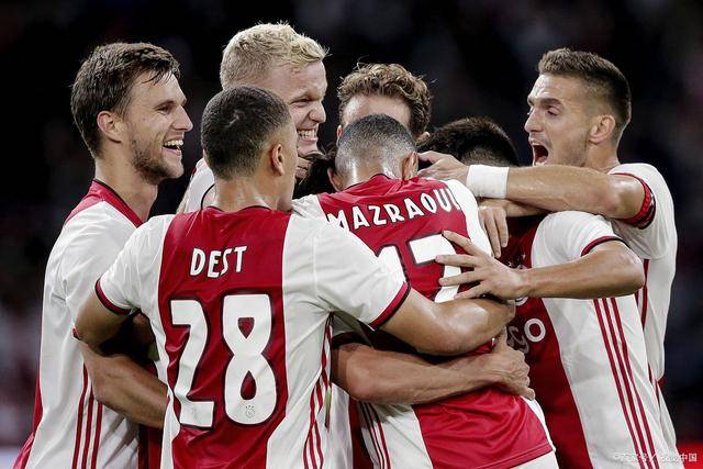 曾凡博17+8首钢胜北控 阿不都26+11新疆胜上海