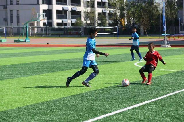 英超-哈兰德梅开二度福登破门 曼城4-1西汉姆联