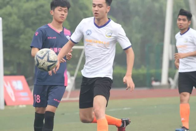 莱万加入欧冠百球俱乐部 进球效率比梅西C罗更高